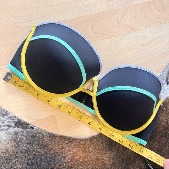 VICTORIA’S SECRET Bikini Flirt Bandeau‎ Top Size 34DD colorblock bandeau - Picture 6 of 7